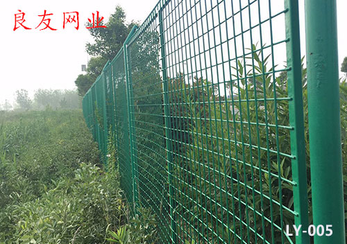 南宁专业盖土网批发